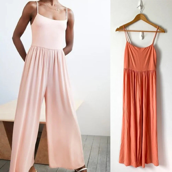 Aritzia Wilfred Wide Leg Market Ultra Soft Jumpsuit Coral Peach Size Small - Picture 1 of 9